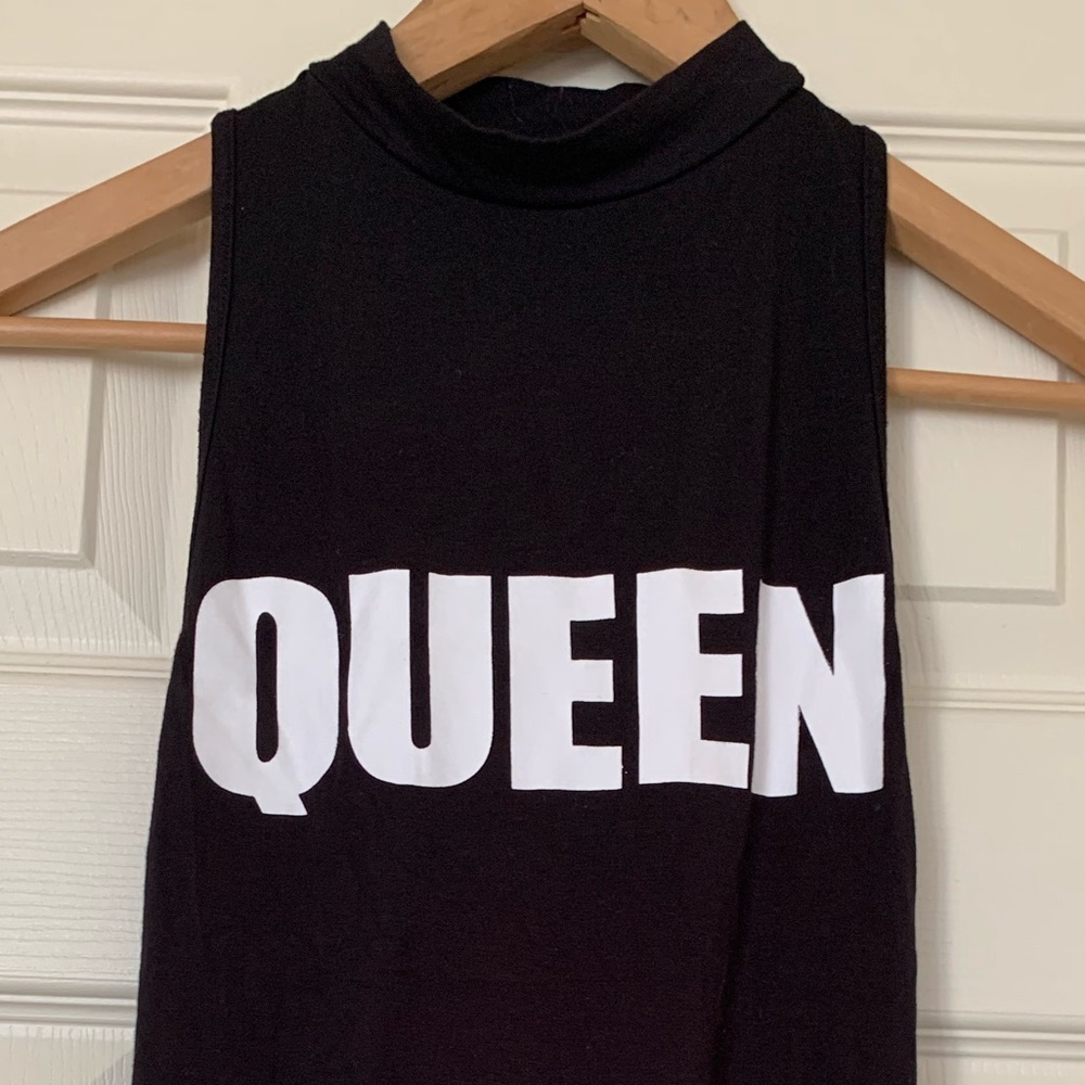 “Queen” Black onepice